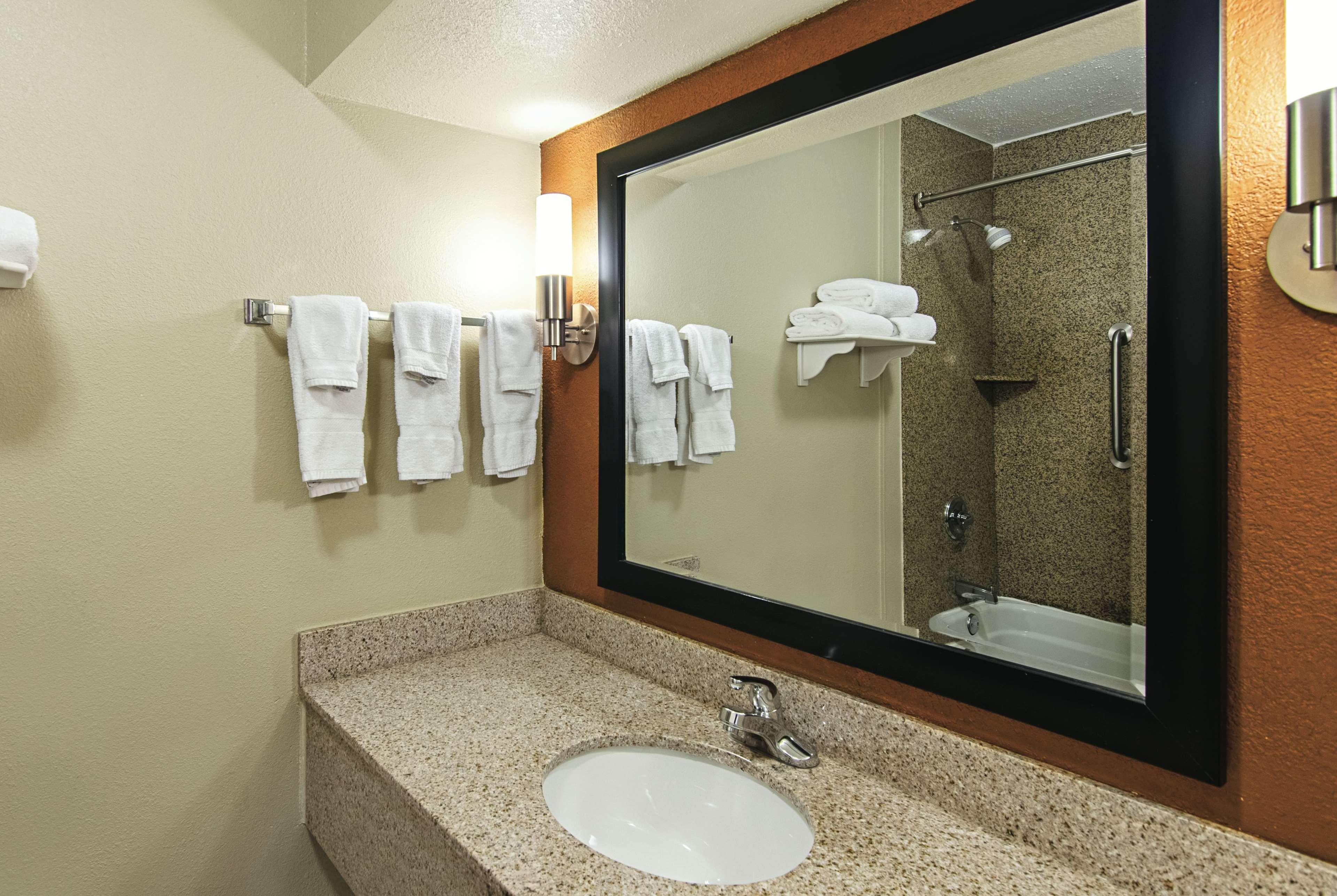 La Quinta By Wyndham Wytheville Eksteriør bilde